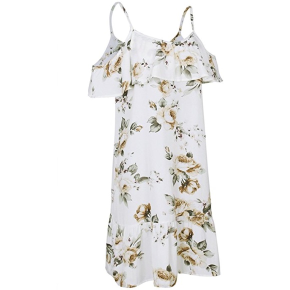 Summer Chic Off Shoulder Ruffles Floral Dress - Picture 3 of 6